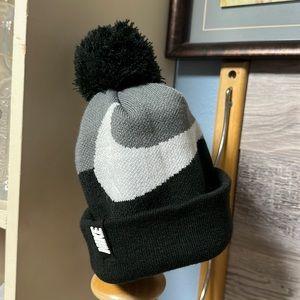 NIKE HAT
